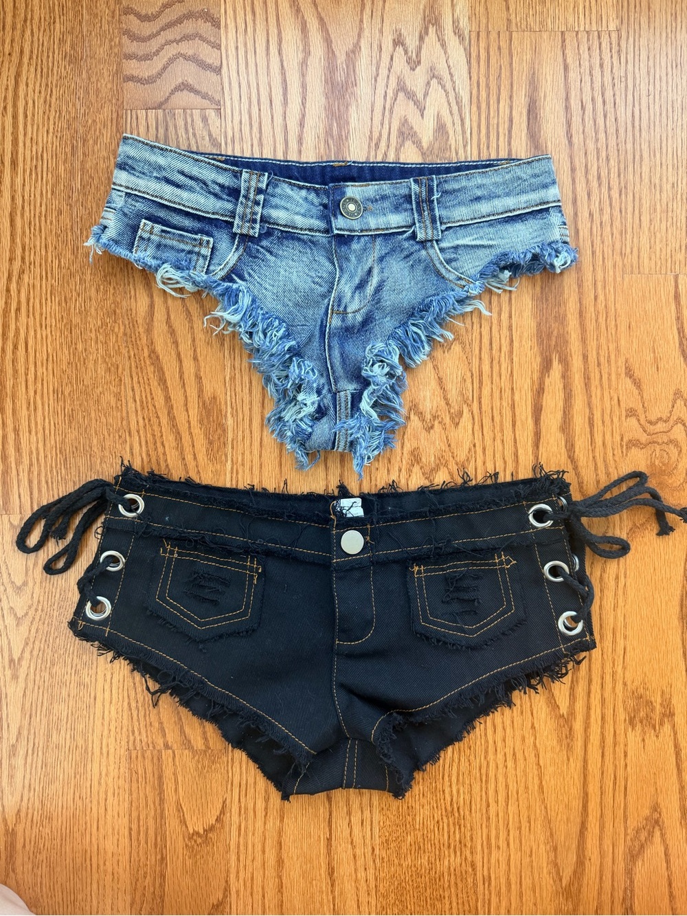 Frayed Low Rise Denim Shorts & Lace-Up Dark Blue Tie-Up Denim Shorts Set - Small